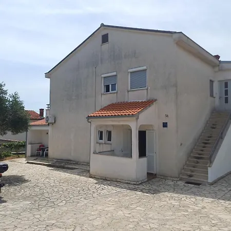 House Nena 3* Krk Town